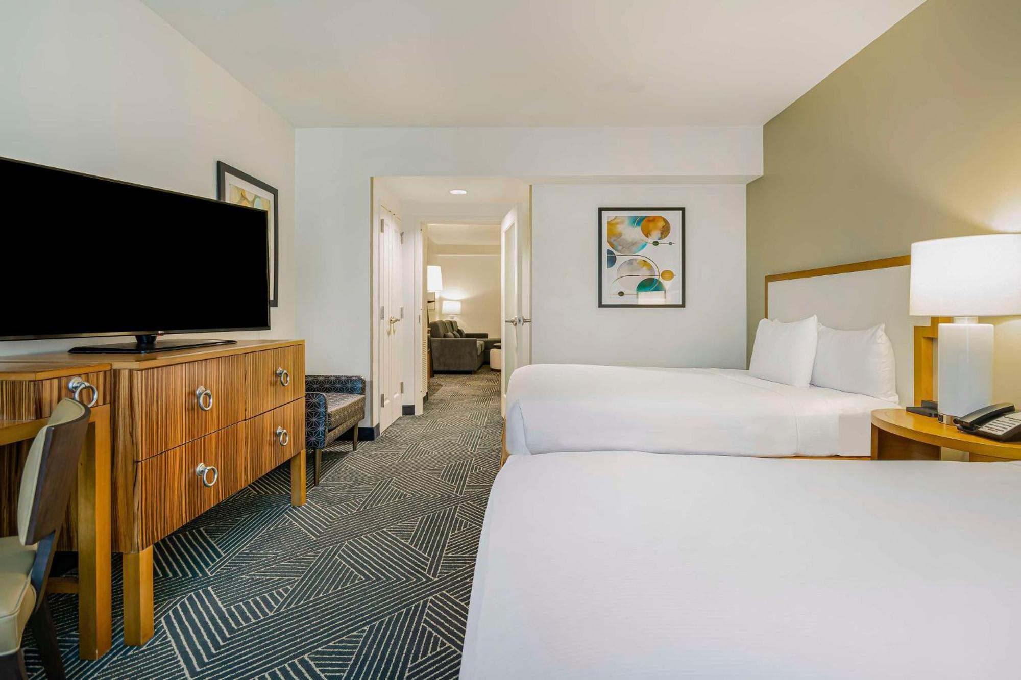 Embassy Suites Houston - Downtown Eksteriør bilde