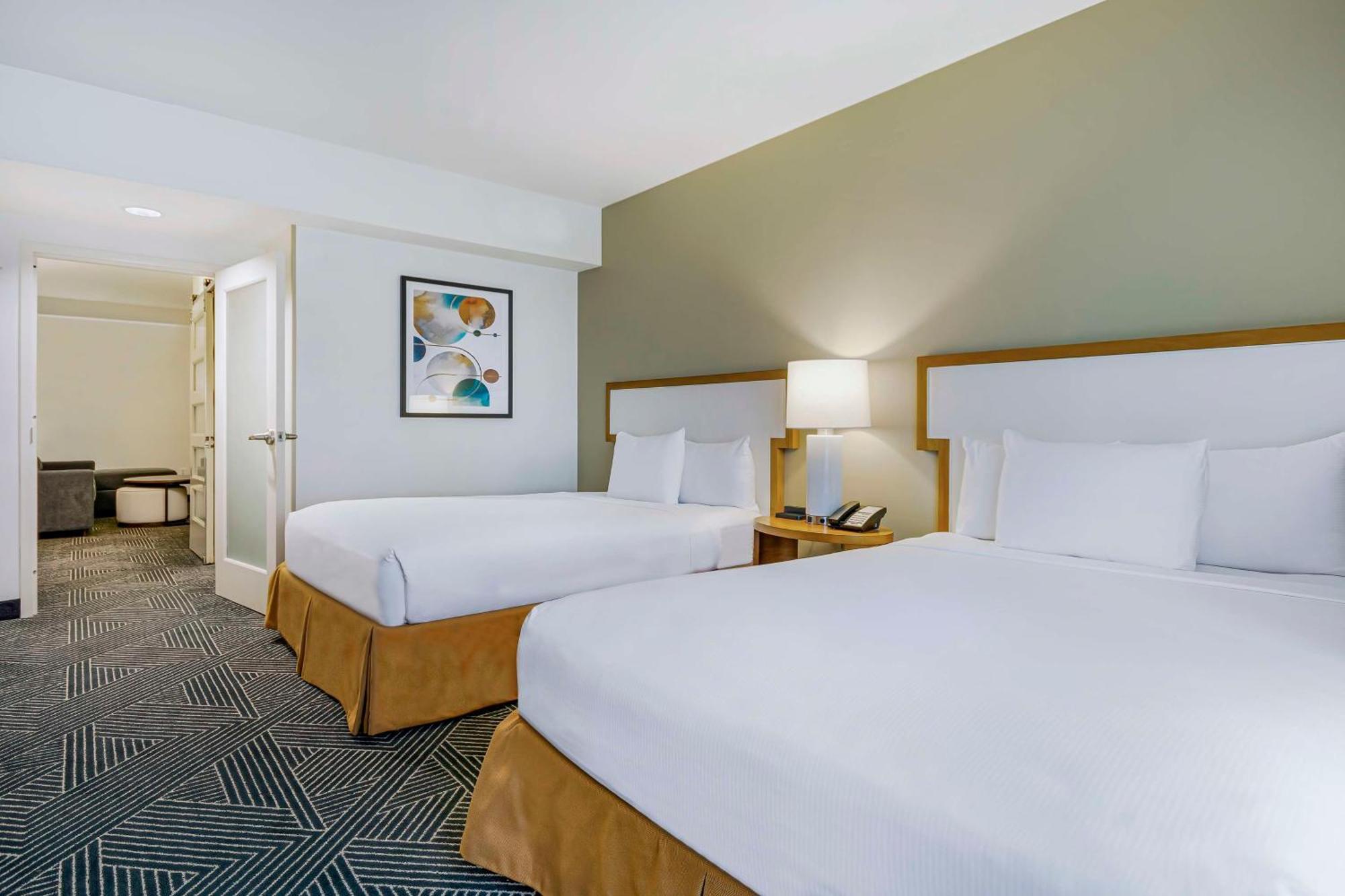Embassy Suites Houston - Downtown Eksteriør bilde