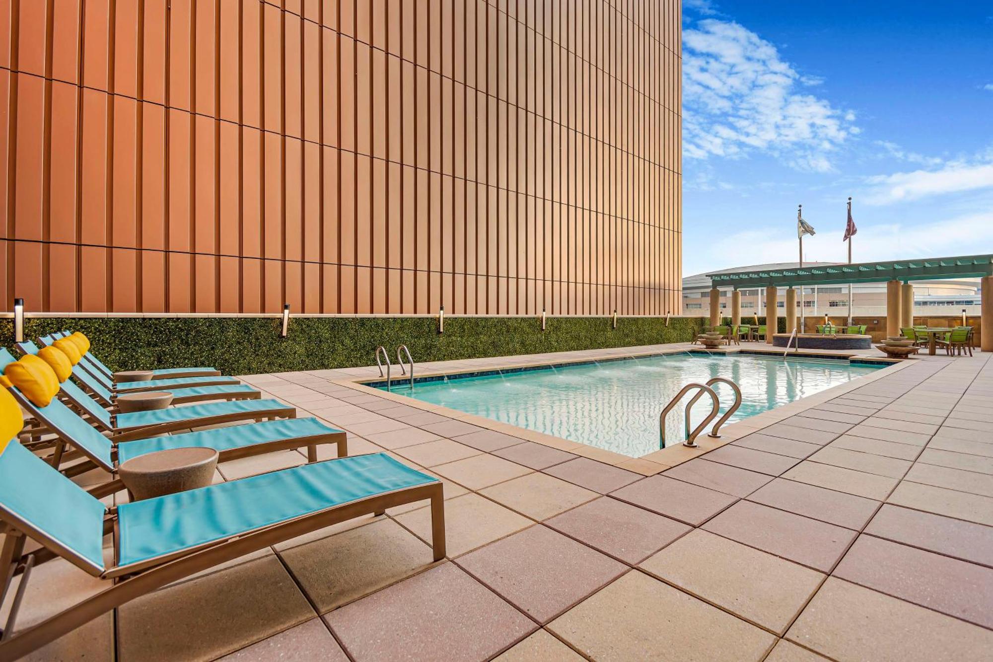 Embassy Suites Houston - Downtown Eksteriør bilde
