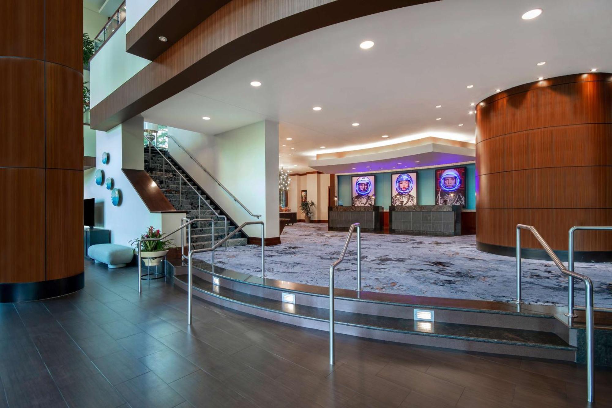Embassy Suites Houston - Downtown Eksteriør bilde