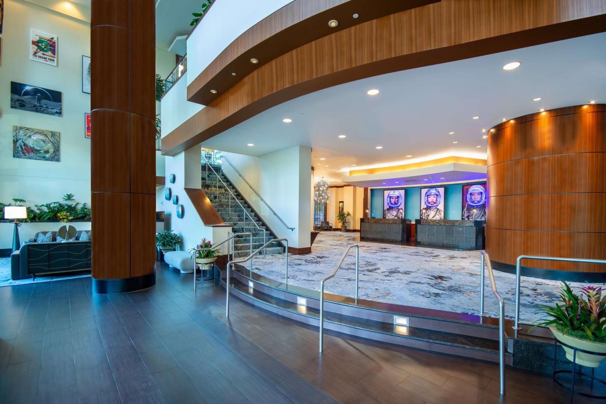 Embassy Suites Houston - Downtown Eksteriør bilde