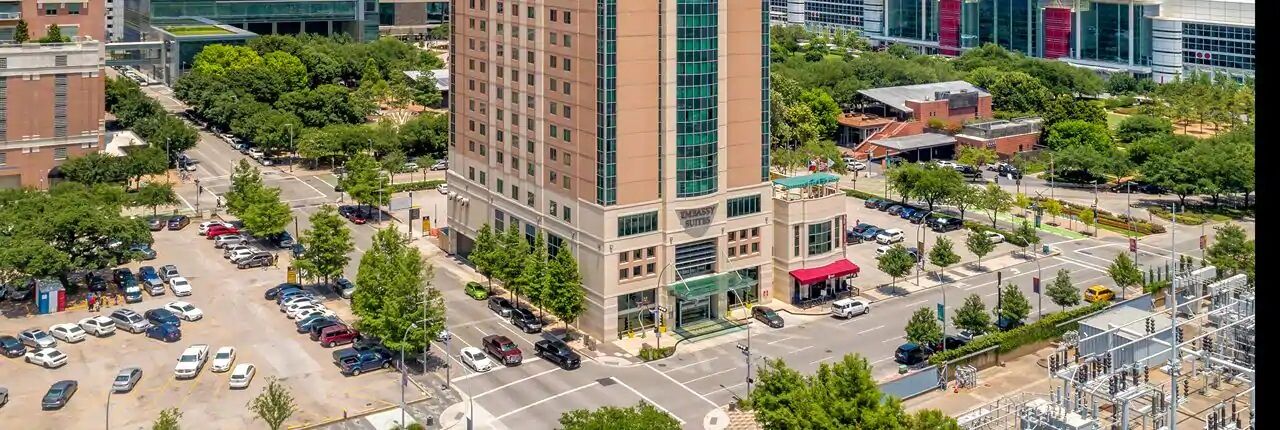 Embassy Suites Houston - Downtown Eksteriør bilde